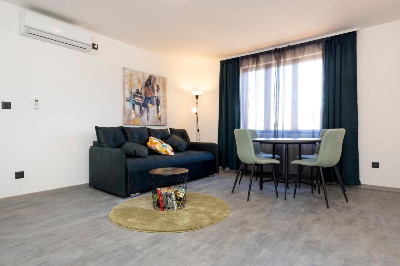 Providenca Accommodation Мали-Лошинь Номер фото