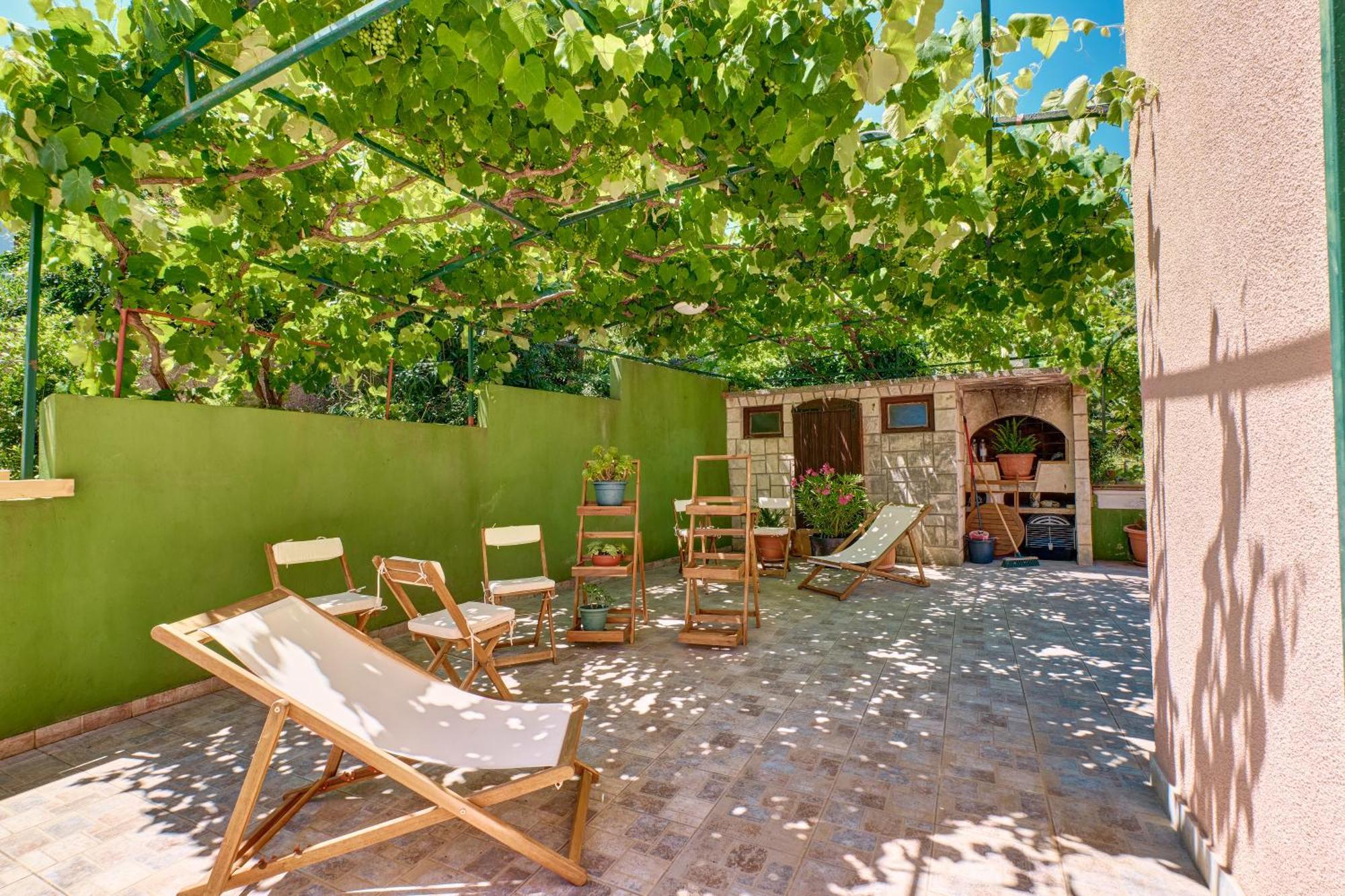 Providenca Accommodation Мали-Лошинь Экстерьер фото